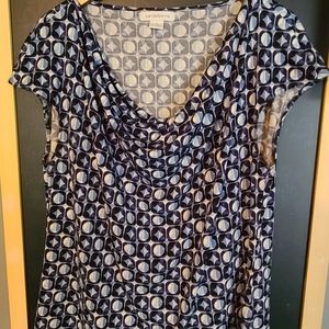 Iiz claiborne cowl neck cap sleeve top